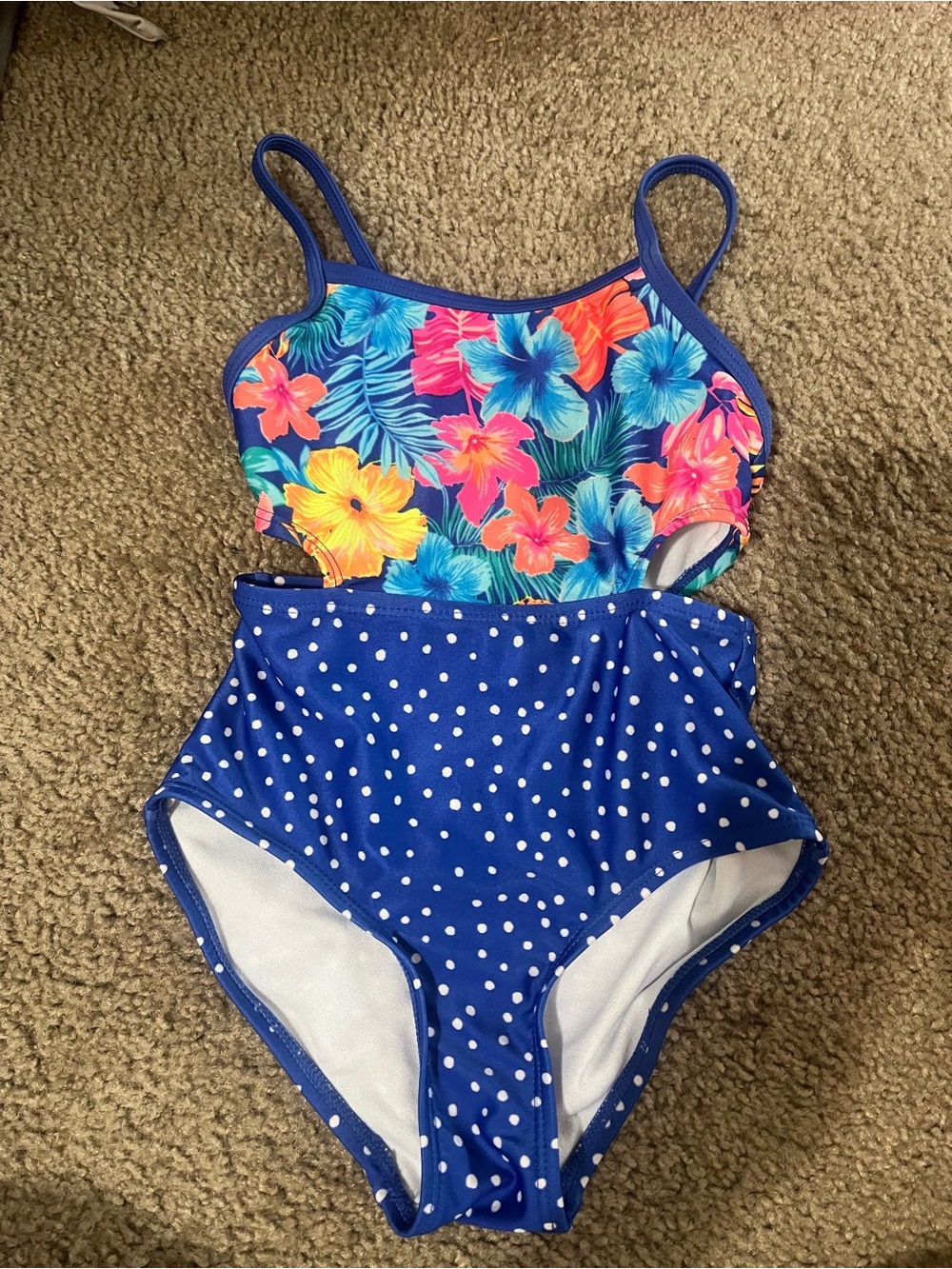 Girls' Blue Floral & Polka Dot One-Piece With cutouts Car & Jack size XS (4/5)
